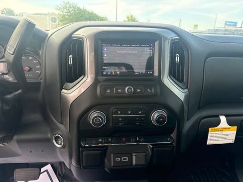 Used 2026 Chevrolet Silverado 1500 W/T w/ WT Value Package AWD/4WD image 19