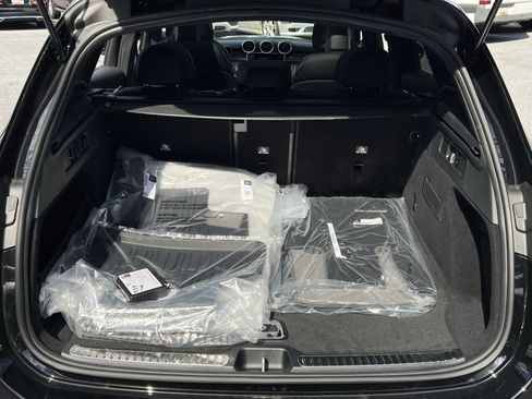 New 2026 Mercedes-Benz GLC 300 4MATIC image 31