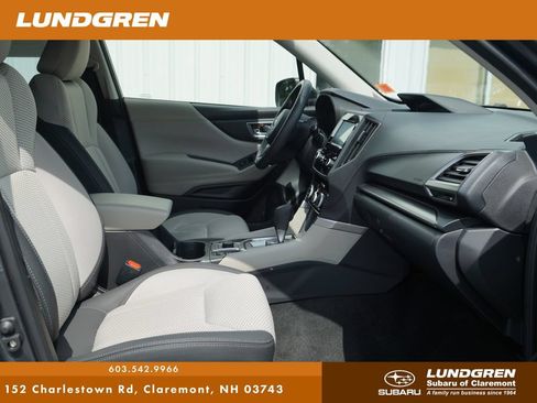 Used 2023 Subaru Forester Premium AWD/4WD image 11