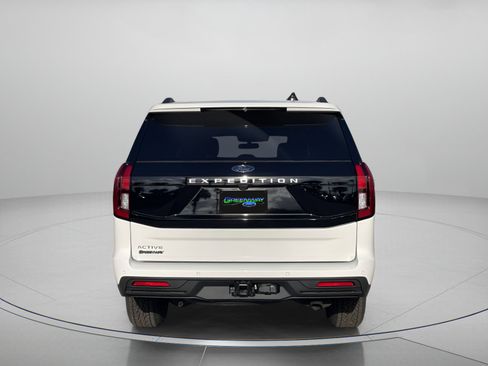 New 2026 Ford Expedition Active RWD image 5