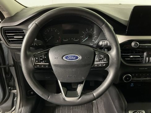 Used 2022 Ford Escape SE w/ Cold Weather Package AWD/4WD image 25