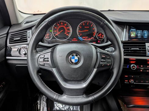 Used 2017 BMW X3 xDrive28i image 32