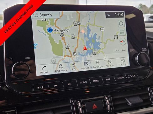 Used 2025 Nissan Pathfinder SL FWD image 24
