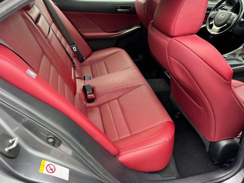 Used 2018 Lexus IS 300 F Sport w/ F Sport Package image 16