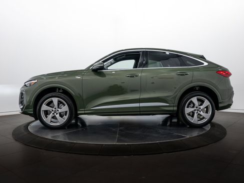 Certified 2025 Audi Q5 Premium Plus w/ Premium Plus image 7