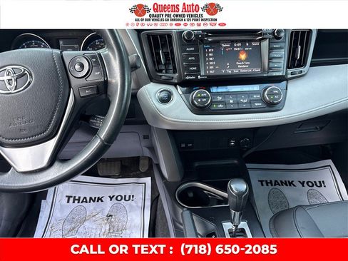 Used 2017 Toyota RAV4 XLE AWD/4WD image 15