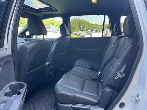 Used 2022 Honda Passport TrailSport image 13