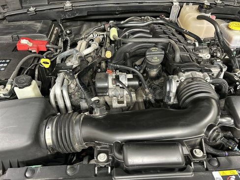 Used 2022 Jeep Wrangler Unlimited Sport image 24