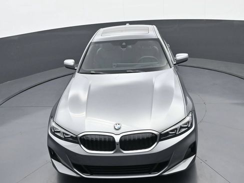 Used 2025 BMW 330i xDrive Sedan AWD/4WD image 30