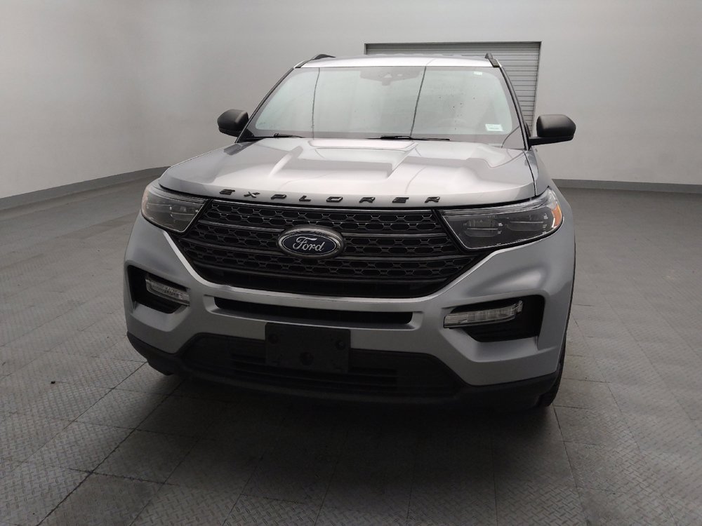 Used 2021 Ford Explorer XLT w/ Equipment Group 202A RWD image 15