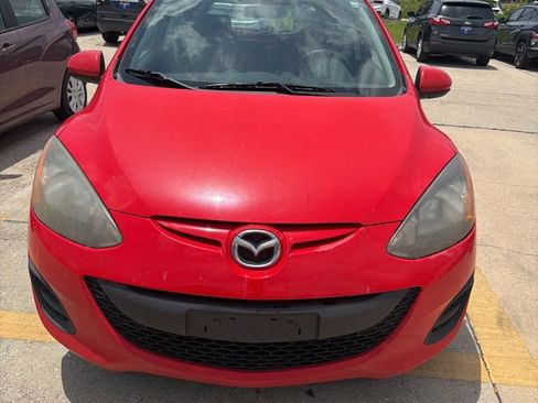 Used 2012 MAZDA MAZDA2 Sport FWD image 2