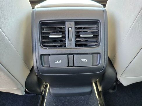 Used 2022 Honda Accord EX-L image 17