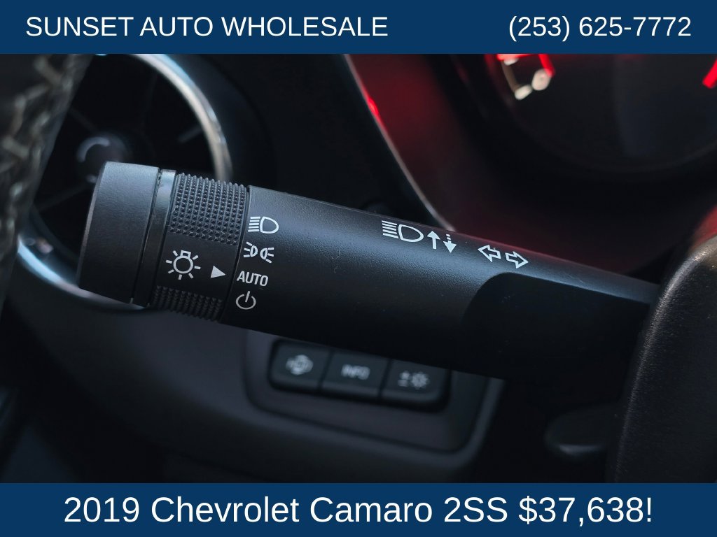 Used 2019 Chevrolet Camaro SS RWD image 34