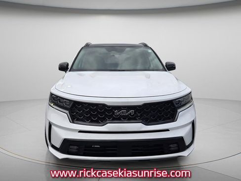 Used 2022 Kia Sorento SX FWD image 3