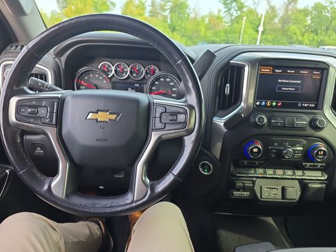 Used 2020 Chevrolet Silverado 1500 LT w/ All-Star Edition AWD/4WD image 13