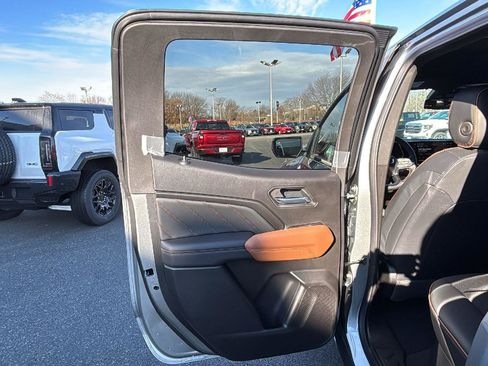 New 2026 GMC Canyon AT4 w/ Nightfall Essentials Package image 30