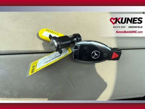 Used 2017 Mercedes-Benz C 300 4MATIC Sedan image 15