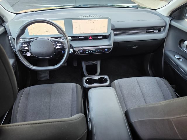 Used 2024 Hyundai Ioniq 5 SE AWD/4WD image 3