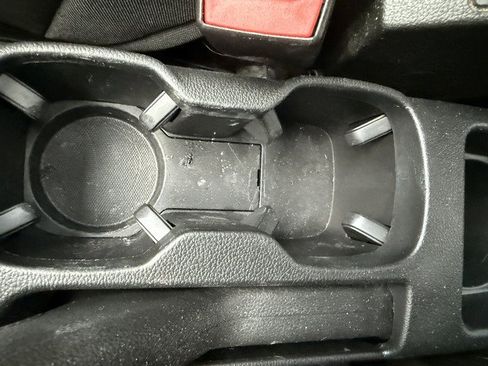 Used 2014 Chevrolet Sonic LTZ FWD image 31
