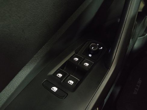 Used 2024 Volkswagen Jetta Sport FWD image 27