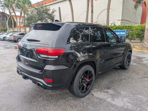 Used 2020 Jeep Grand Cherokee SRT w/ Trailer Tow Group IV image 7