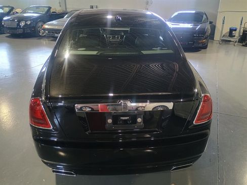 Used 2013 Rolls-Royce Ghost Extended Wheelbase image 5