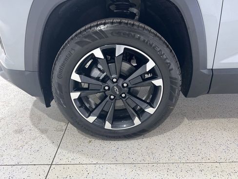 New 2026 Chevrolet Equinox RS w/ Safety and Technology Package FWD image 30