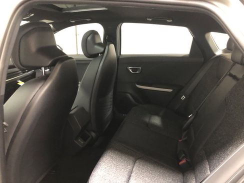 New 2025 Kia K4 GT-Line w/ GT-Line Sunroof Package image 15