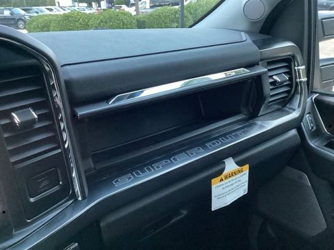 New 2026 Ford F250 Lariat w/ Black Appearance Package image 63