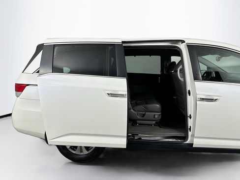Used 2015 Honda Odyssey EX-L image 32