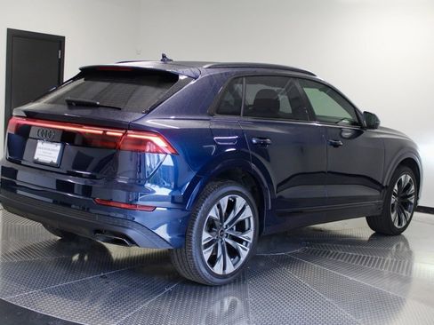 Used 2025 Audi Q8 Premium Plus image 7