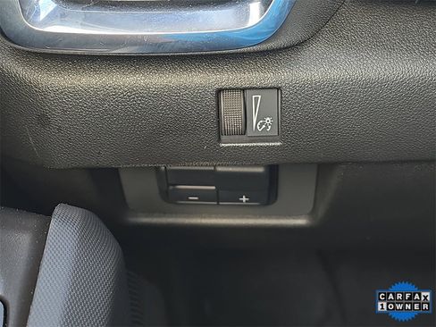 Used 2025 GMC Canyon Elevation w/ Convenience Package image 24