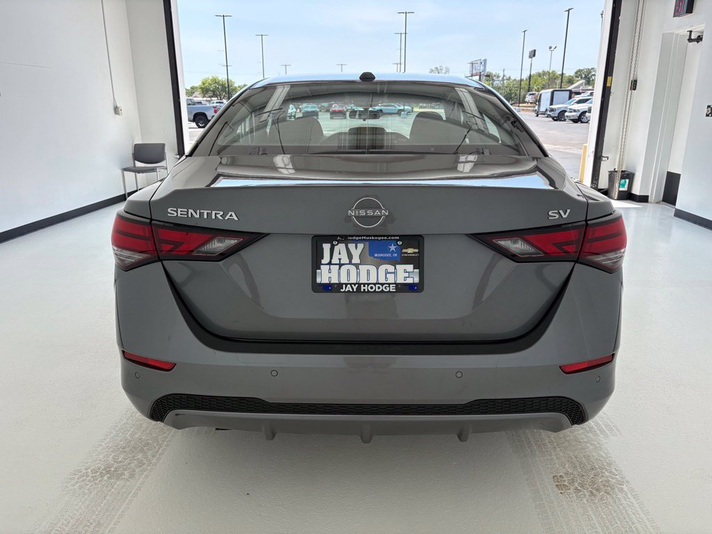 Used 2024 Nissan Sentra SV FWD image 18