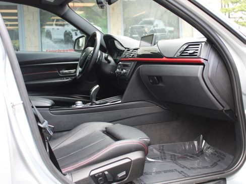 Used 2012 BMW 328i Sedan RWD image 7