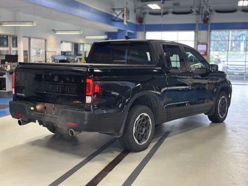 Used 2024 Honda Ridgeline TrailSport image 4