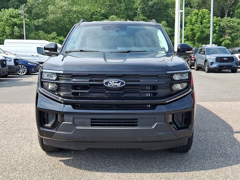 New 2027 Ford Expedition Active AWD/4WD image 2
