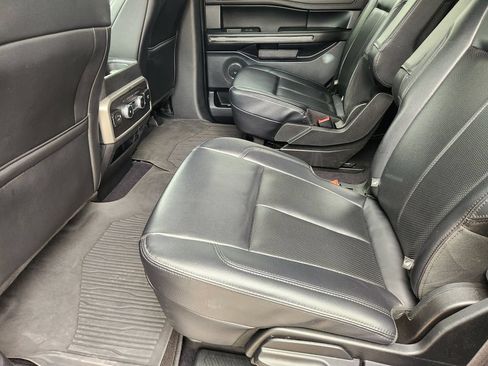 Used 2021 Ford Expedition XLT AWD/4WD image 28