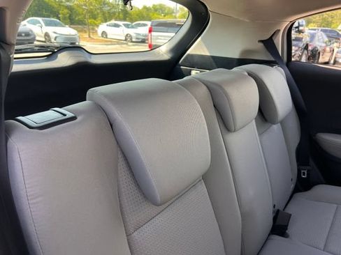 Used 2021 Honda HR-V LX image 28