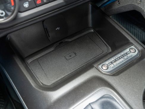 Used 2023 Ford Bronco Wildtrak image 24