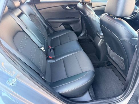 Used 2023 Kia Forte GT-Line w/ GT-Line Technology Package FWD image 31