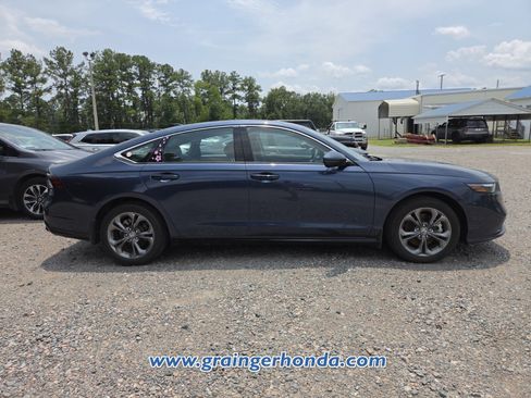 Used 2024 Honda Accord EX-L image 6