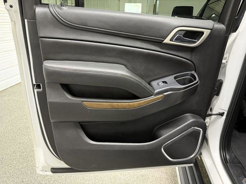Used 2020 GMC Yukon XL Denali w/ Denali Ultimate Package AWD/4WD image 33