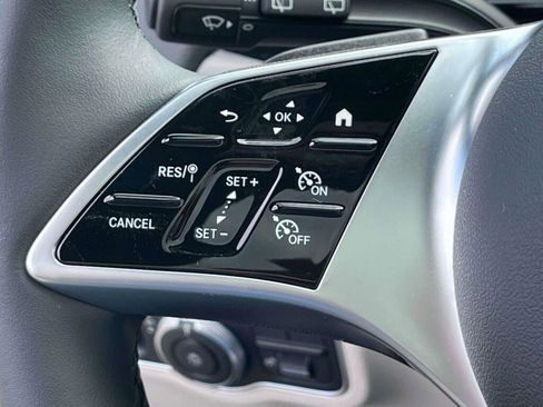 New 2026 Mercedes-Benz GLA 250 4MATIC image 33