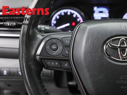 Used 2023 Toyota Camry SE image 15