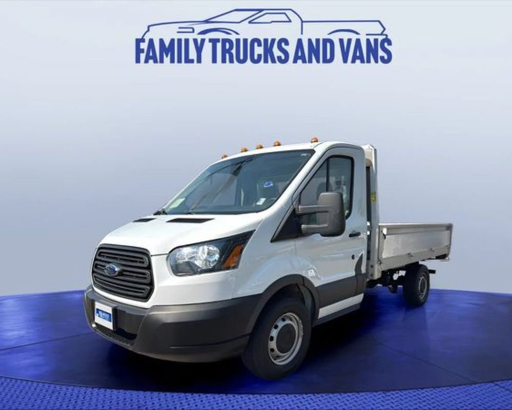 Used 2018 Ford Transit 250 138 RWD image 1