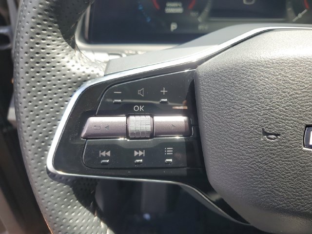 Certified 2024 Nissan Ariya AWD image 16