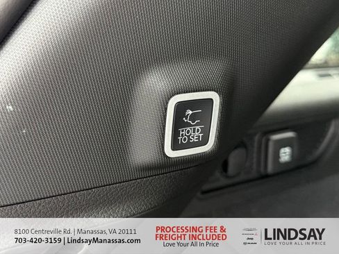 New 2025 Jeep Grand Cherokee Overland w/ Adv Protech Group III AWD/4WD image 16