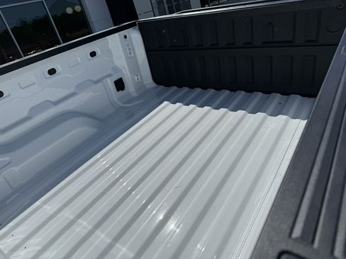 New 2026 GMC Canyon Elevation w/ Convenience Package image 10