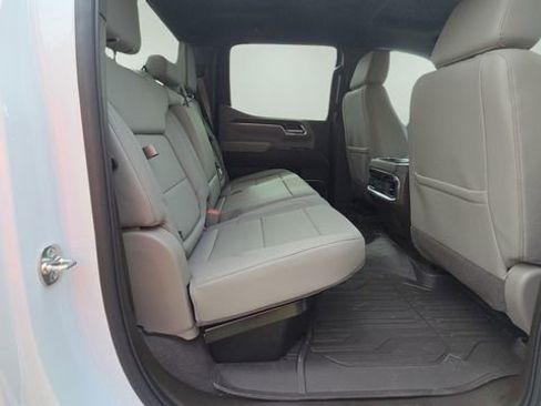 New 2026 GMC Sierra 1500 SLT w/ SLT Premium Package image 16