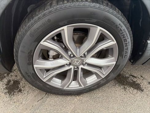 Used 2020 Honda CR-V Touring image 9